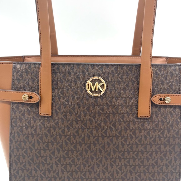 Michael Kors Carmen Large Tote Bag & Double Zip Wallet - Picture 10 of 13